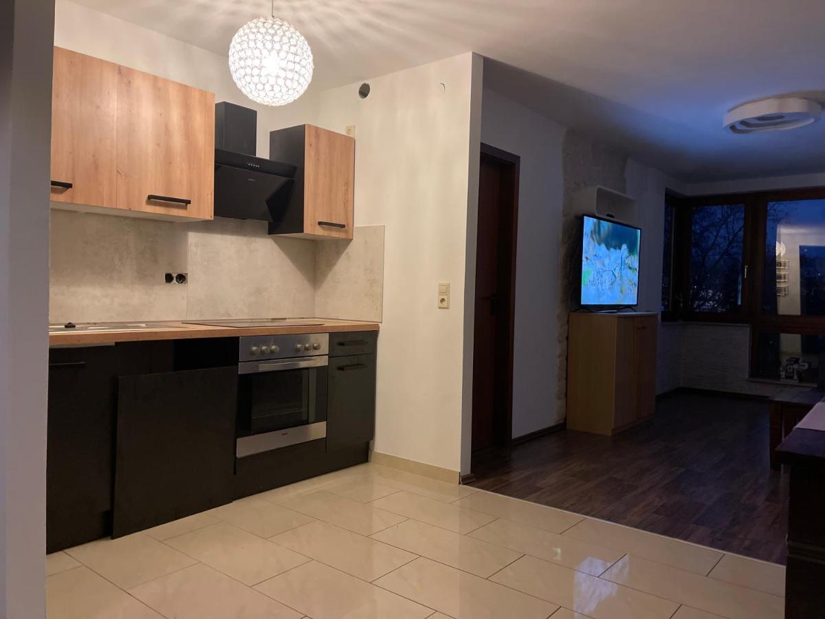 Wunderschoenes Apartment In Der Goldstadt Pforzheim Esterno foto
