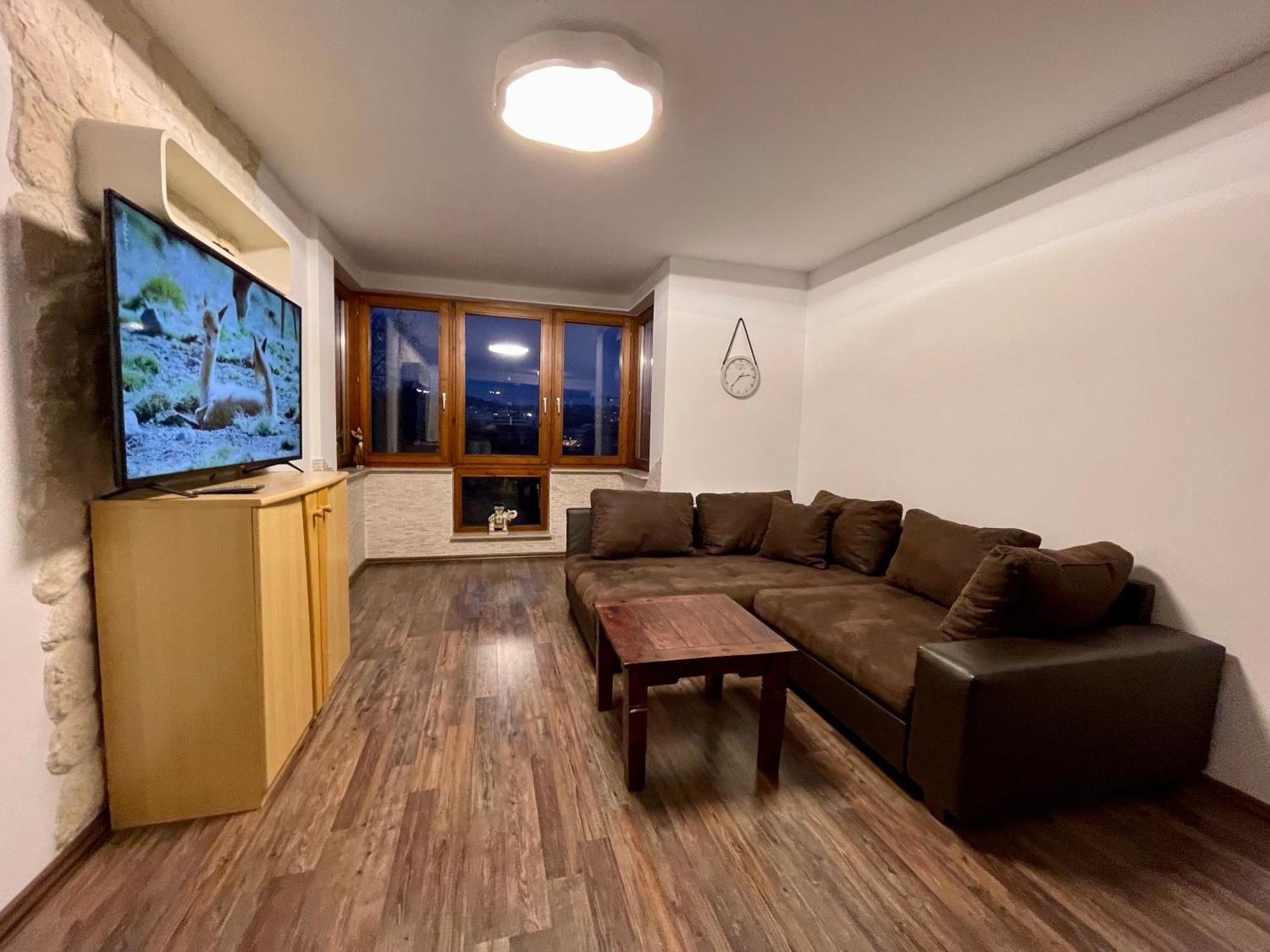 Wunderschoenes Apartment In Der Goldstadt Pforzheim Esterno foto