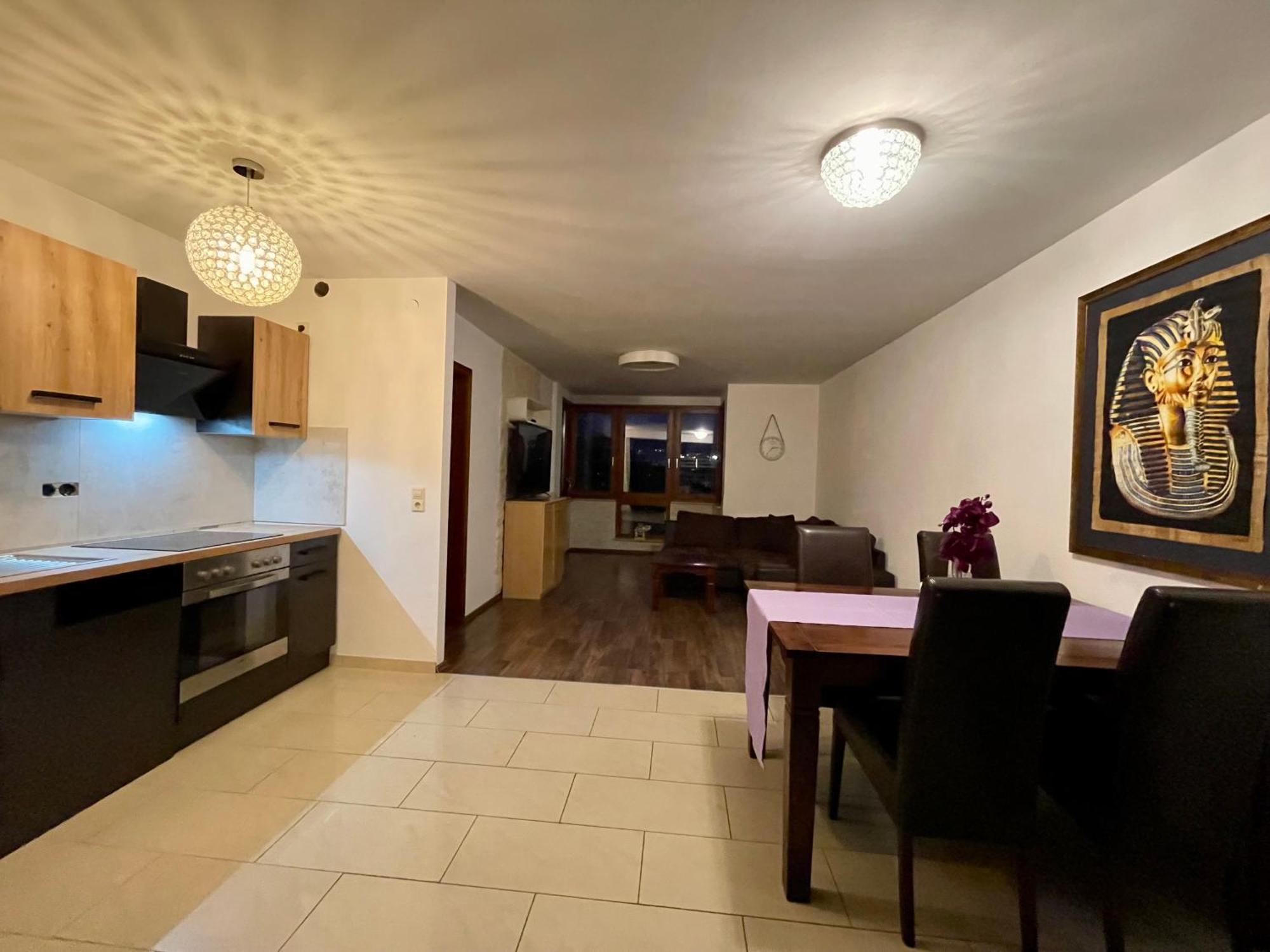 Wunderschoenes Apartment In Der Goldstadt Pforzheim Esterno foto