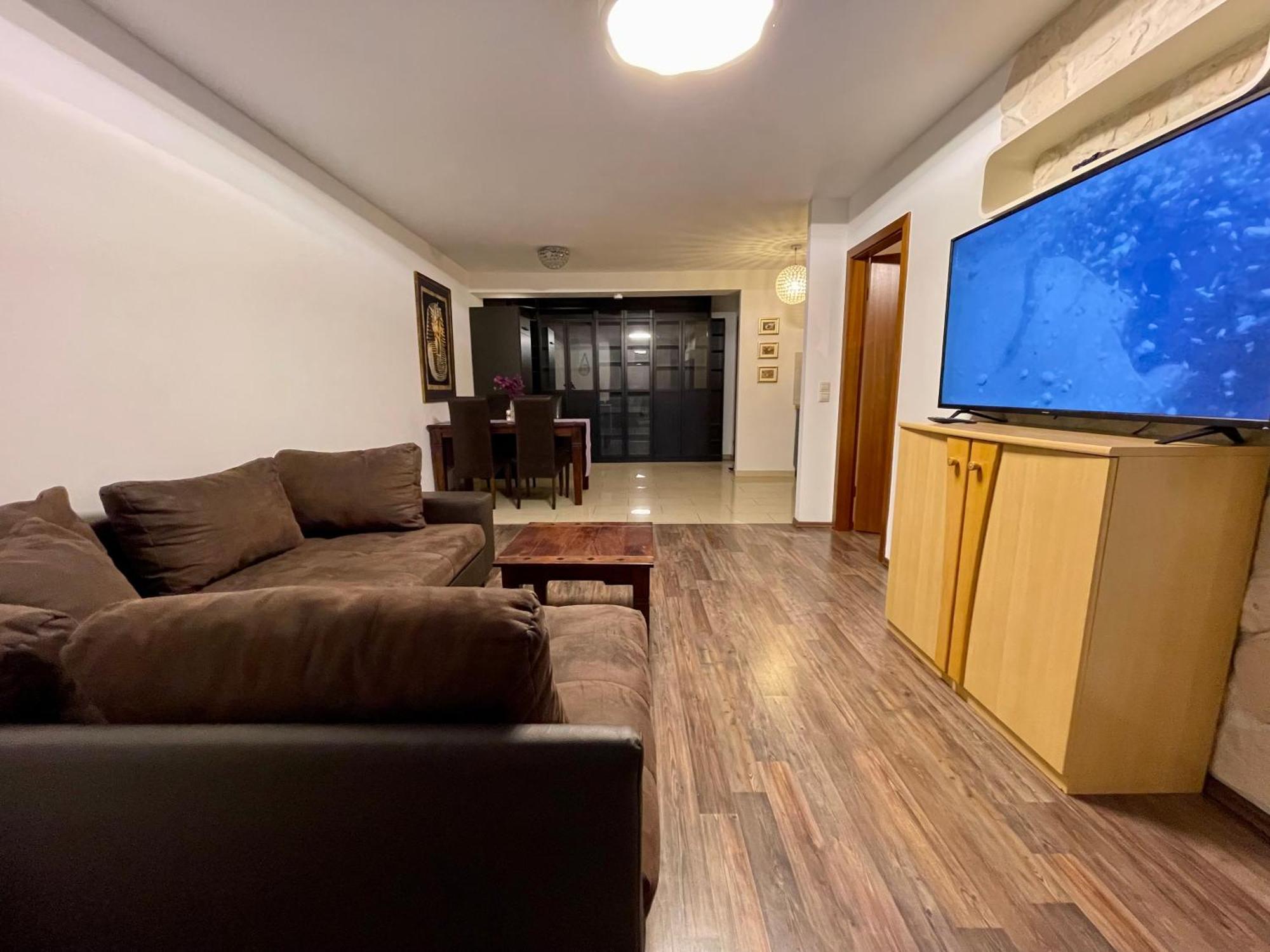 Wunderschoenes Apartment In Der Goldstadt Pforzheim Esterno foto